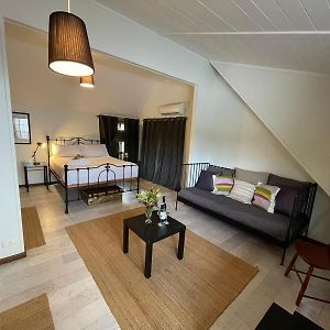 Zimmer mit Queensize-Bett